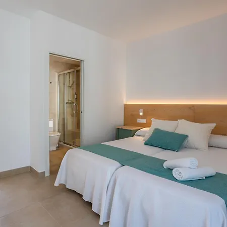 Hotel Oasis Centro Conil De La Frontera