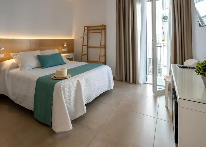 Oasis Centro Hotell *