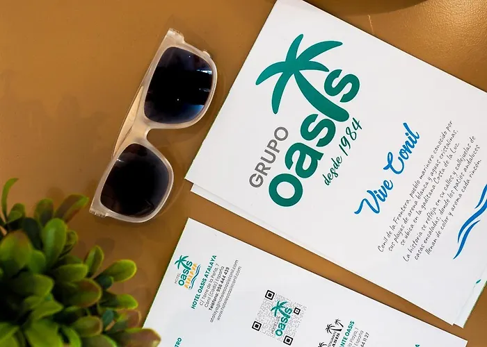 Oasis Centro * Кониль-де-ла-Фронтера