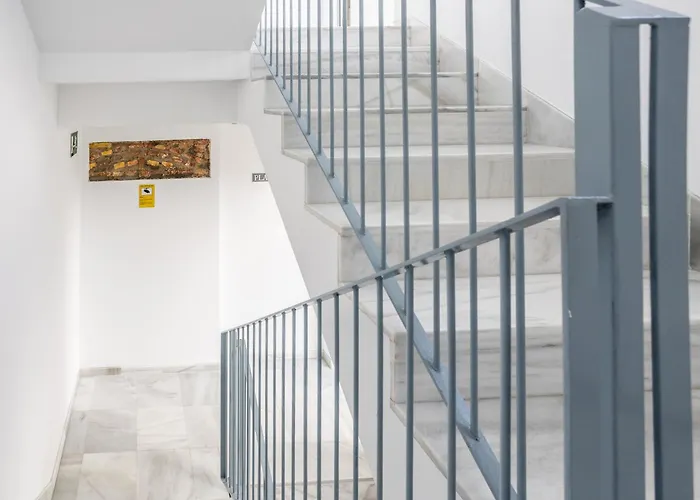 Oasis Centro Отель Кониль-де-ла-Фронтера